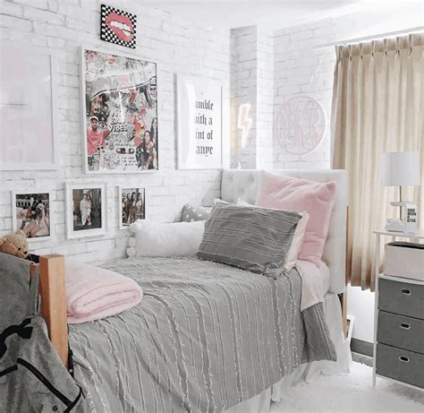 14 Insanely Cute Dorm Headboard Ideas That Will Make Your Dorm Look WAY ...
