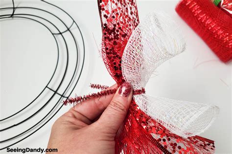 Mesh Wreath DIY Easy 的图像结果
