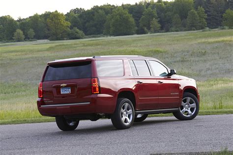 2015 Chevrolet Tahoe and Suburban to Feature OnStar 4G LTE