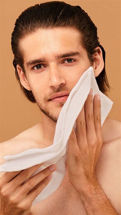 Super Easy & Effortless Ways To Pop A Pimple With Any Scarring Or ...