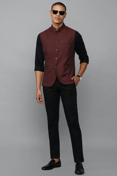 Buy Men Solid Maroon Party Nehru Jacket Online - 794095 | Allen Solly