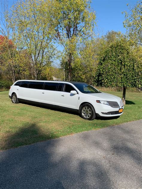 Limo Service Near Me Yorktown Heights, NY | GK Limousine