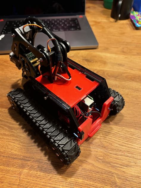 Adeept Rasptank Assembly 的图像结果