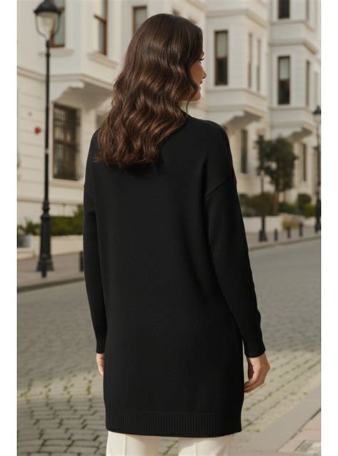 Black - Knit Sweaters