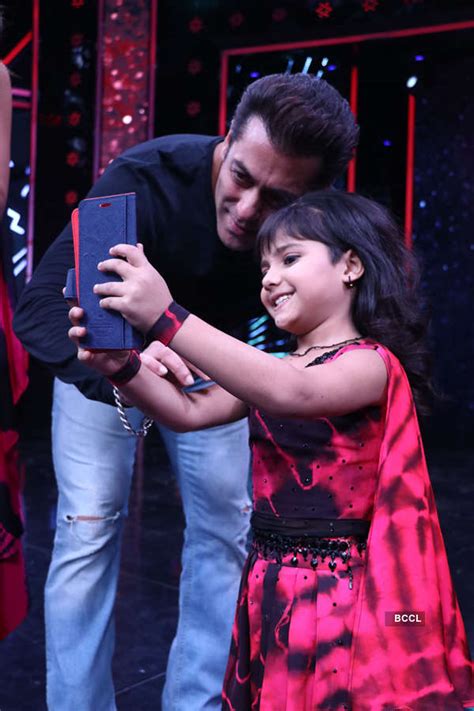 Super Dancer Chapter 2: On the sets- The Etimes Photogallery Page 121