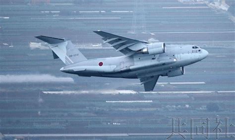 日本最新一架C-2运输机首飞 然而性能远逊运-20_手机新浪网