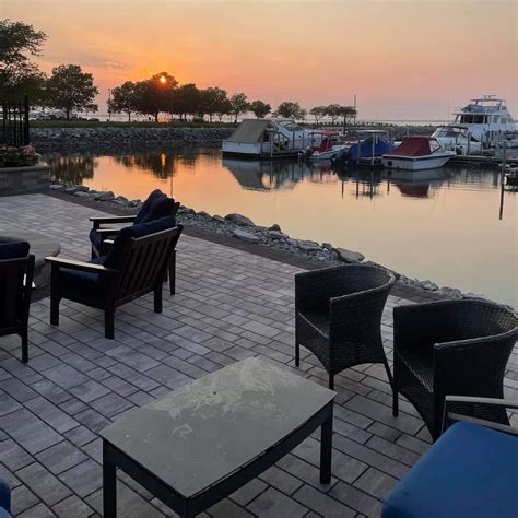 A-Dock Pool Bar - Sandusky Yacht Club