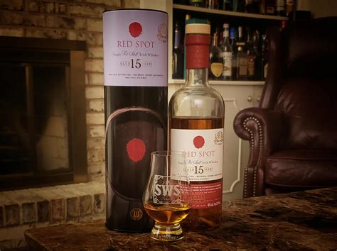 Tullamore Dew Irish Whiskey Review | Secret Whiskey Society