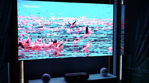 Testujemy Hisense Laser TV 120L9G – ogromny telewizor laserowy w dobrej ...