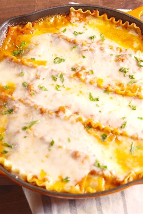 Best Vodka Sauce Skillet Lasagna Recipe   How To Make  