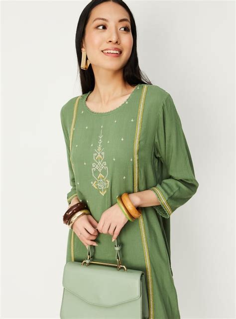 Buy Women Embroidered Kurta with Pocket Online at just Rs. 599.0 ...