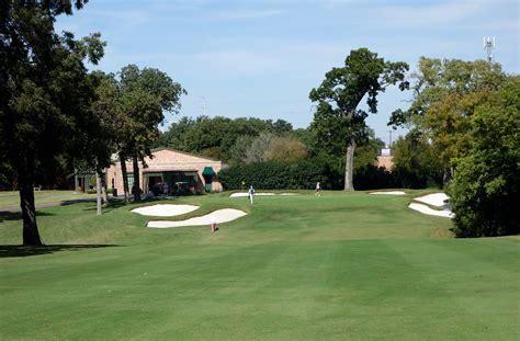 Brook Hollow Golf Club Review - Graylyn Loomis