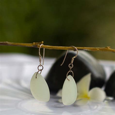 Petal Sea Glass Earring (Acadia) – Namrata Kedia Design