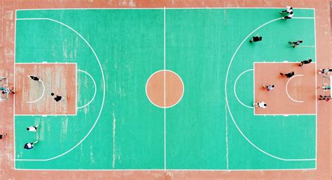 How Long is Each Quarter of a Basketball Game? | Hoops Addict