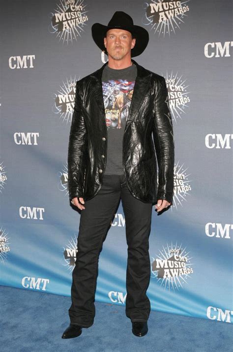 Trace Adkins Pictures and Photos | Fandango