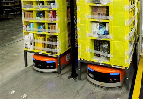 Amazon Robotics y su almacén robótico   Hormigatv