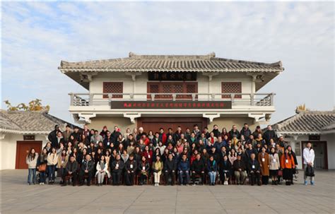 百余名留学生到访漯河 感受汉字文化魅力_河南频道_凤凰网