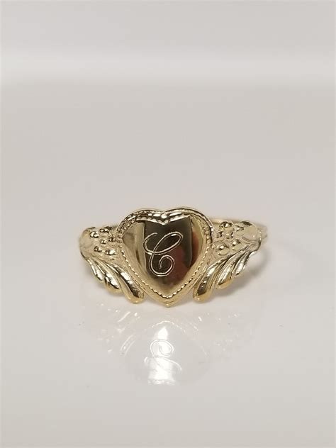 C Size 3 Estate 10k Yellow Gold Monogram Cursive C Capital Initial ...