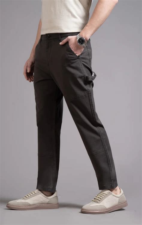 Cargos – British Club