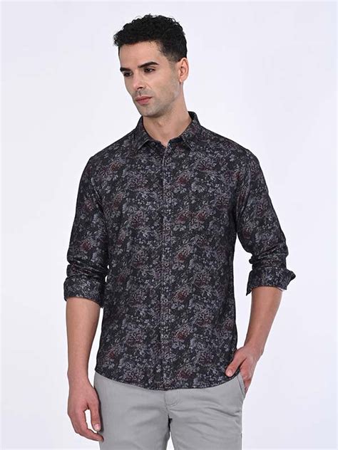 Buy Men Printed Full Sleeve Cotton Shirt Online | Indian Terrain