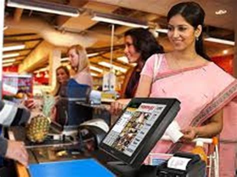 Kirana Shops हो गईं स्मार्ट, अपनाई डिजिटल टेक्नोलॉजी, ग्राहक भी खुश