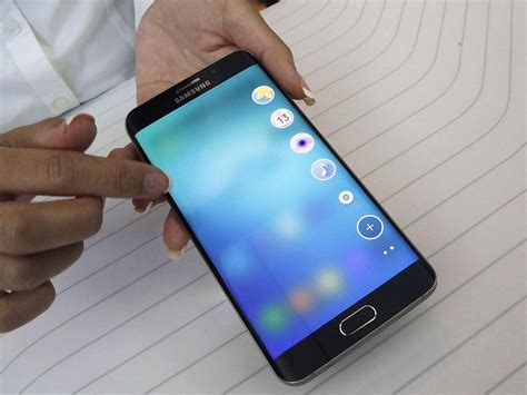 Samsung's Galaxy S6 Edge+ and Note 5 are out (HT Tech)