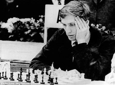 Playchess Blitz: Move it like Bobby Fischer! - ChessBase India