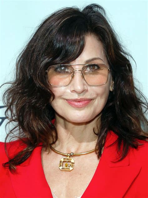 Gina Gershon Yellowstone at Christina Aguirre blog