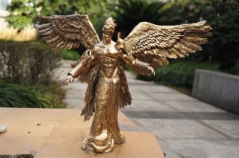 雕塑，六翅天使|手工艺|手办/原型|金不换K - 原创作品 - 站酷 (ZCOOL)