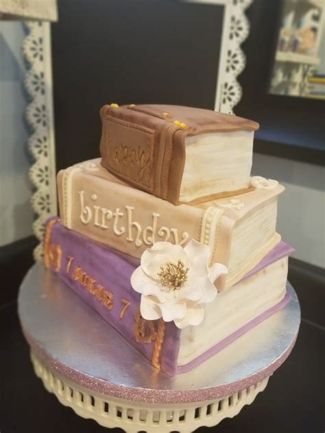 Stacked Book Cake Tutorial 的图像结果
