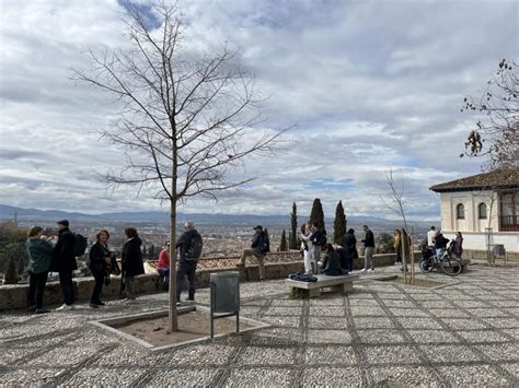 Day Trips to Granada from Seville - Hellotickets