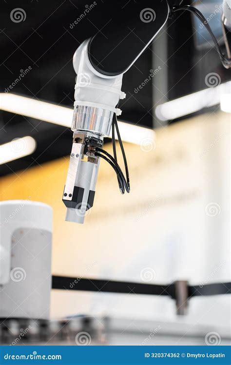 Robot Arm Manufacturing 的图像结果