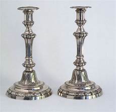 candelieri argento coppia di candelieri in argento antiquariato su anticoantico candelieri argento coppia di candelieri in argento antiquariato su anticoantico