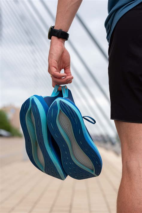 Skyler Says : Mizuno Neo Vista - News - Manhattan Running Company