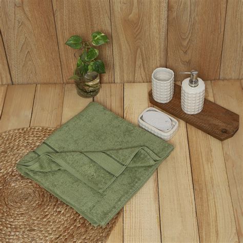 Buy Olive Cotton 450 GSM Bath Towel Online in India - Monte Carlo