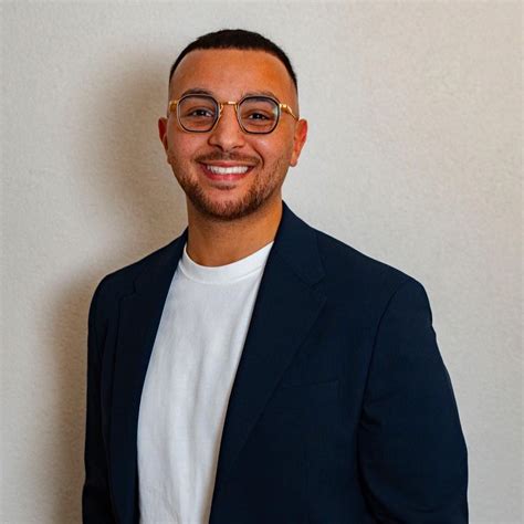 Rezultat imagine pentru Comment Entrer Mon Code Dans Facebook