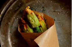 come cuocere i fiori di zucca fiori di zucca 5 errori da non fare dissapore come cuocere i fiori di zucca fiori di zucca 5 errori da non fare dissapore