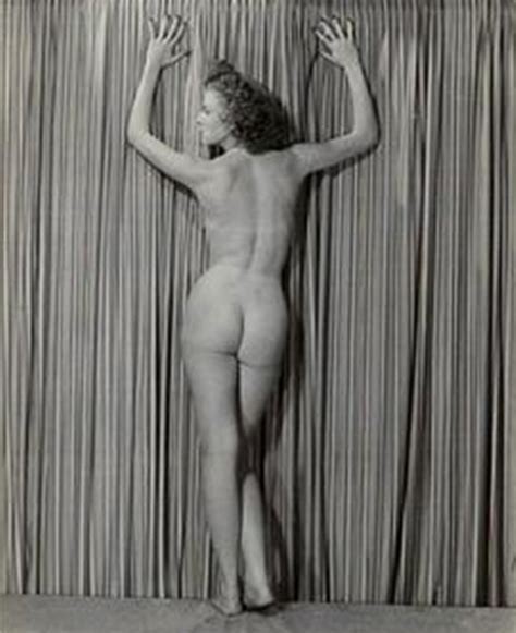 Barbara Stanwyck Nude Photos