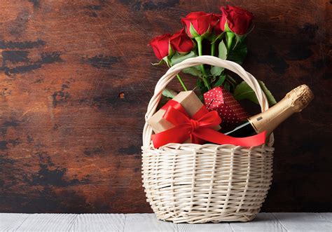 A Guide to Valentine's Day | Central Square Florist | Cambridge, MA