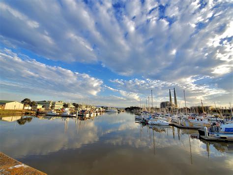 Captain's Inn at Moss Landing| Cozy B&B| Moss Landing, CA