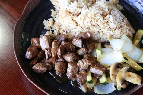 Featured Dish: Hibachi Steak at Sakura - The Walker Leader
