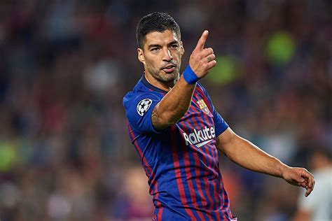 Striker Luis Suarez Reportedly Near a Deal with Atletico Madrid ...