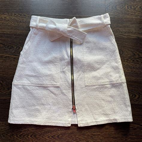 River Island Women's White Skirt | Depop