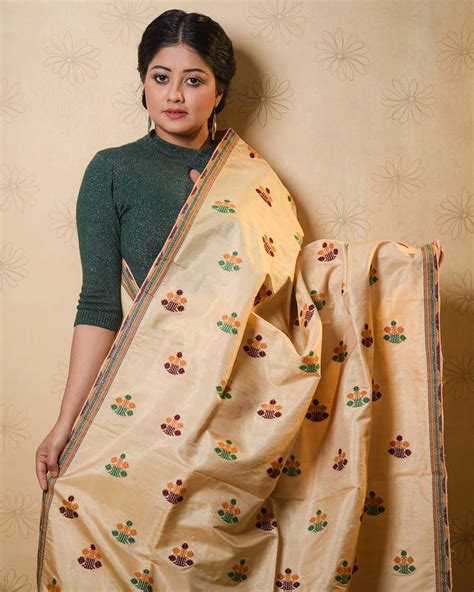 Naksh Wheat Brown Paat Silk Mekhela Sador – Sereki.in