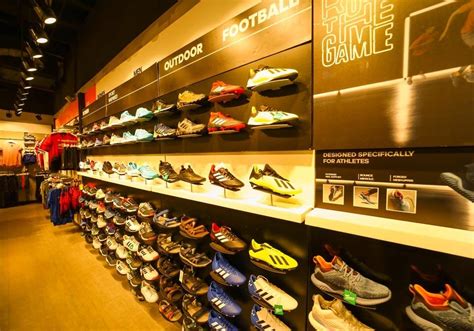 Adidas Forum Vijaya Mall Chennai | WhatsHot Chennai