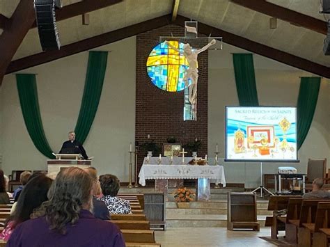 Divine Redeemer Catholic Church