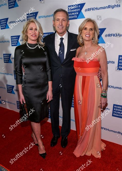 Sheri Kersch Schultz Honoree Howard Schultz Editorial Stock Photo ...