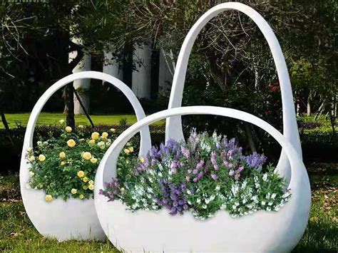 玻璃钢花盆的优缺点 - 广州市顺艺景观雕塑工艺品有限公司