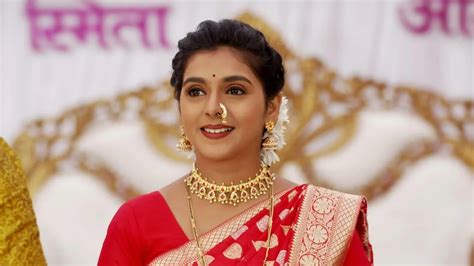 Appi Amchi Collector TV Serial - Watch Appi Amchi Collector Online All ...