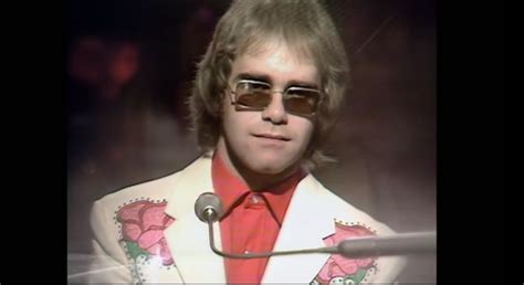 "Your Song" di Elton John compie 50 anni - Noi degli 80-90